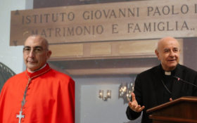 Cdl Reina (L) and Abp Paglia (R)